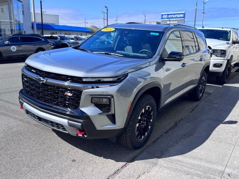 2026 Chevrolet Traverse — side profile view