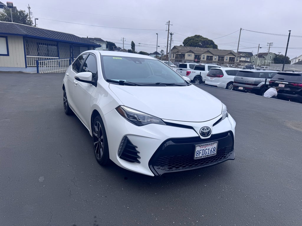 2019 Toyota Corolla — rear three-quarter view